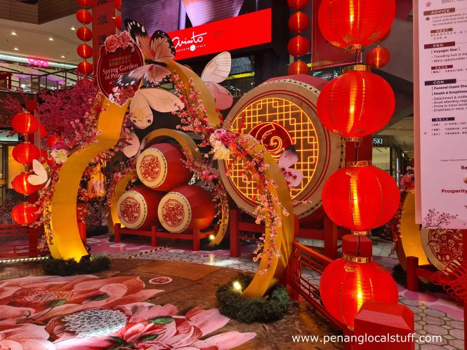 Colourful Chinese New Year Decorations At Gurney Plaza - Penang Local Stuff