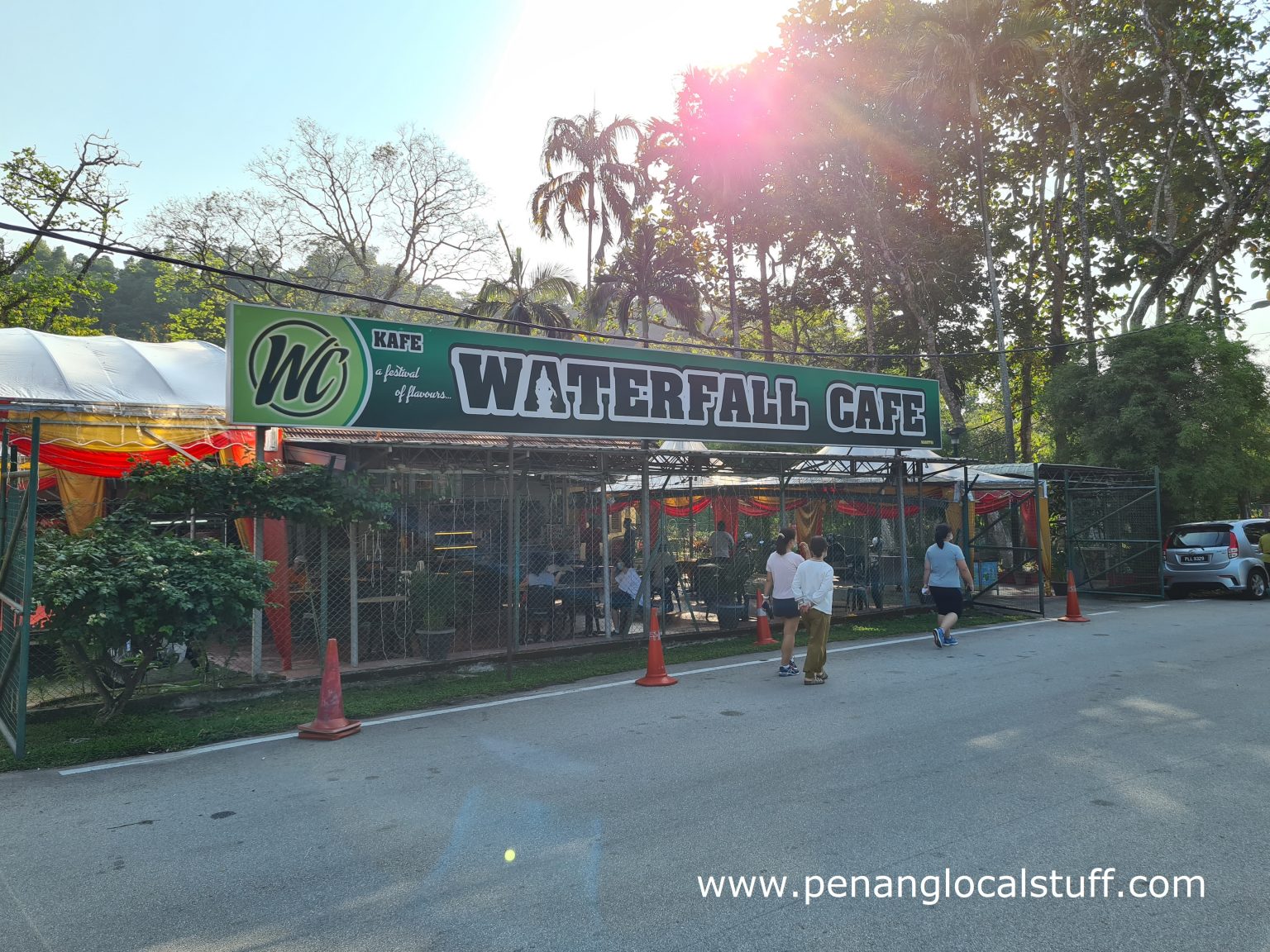 Waterfall Cafe At Penang Botanic Gardens – Penang Local Stuff